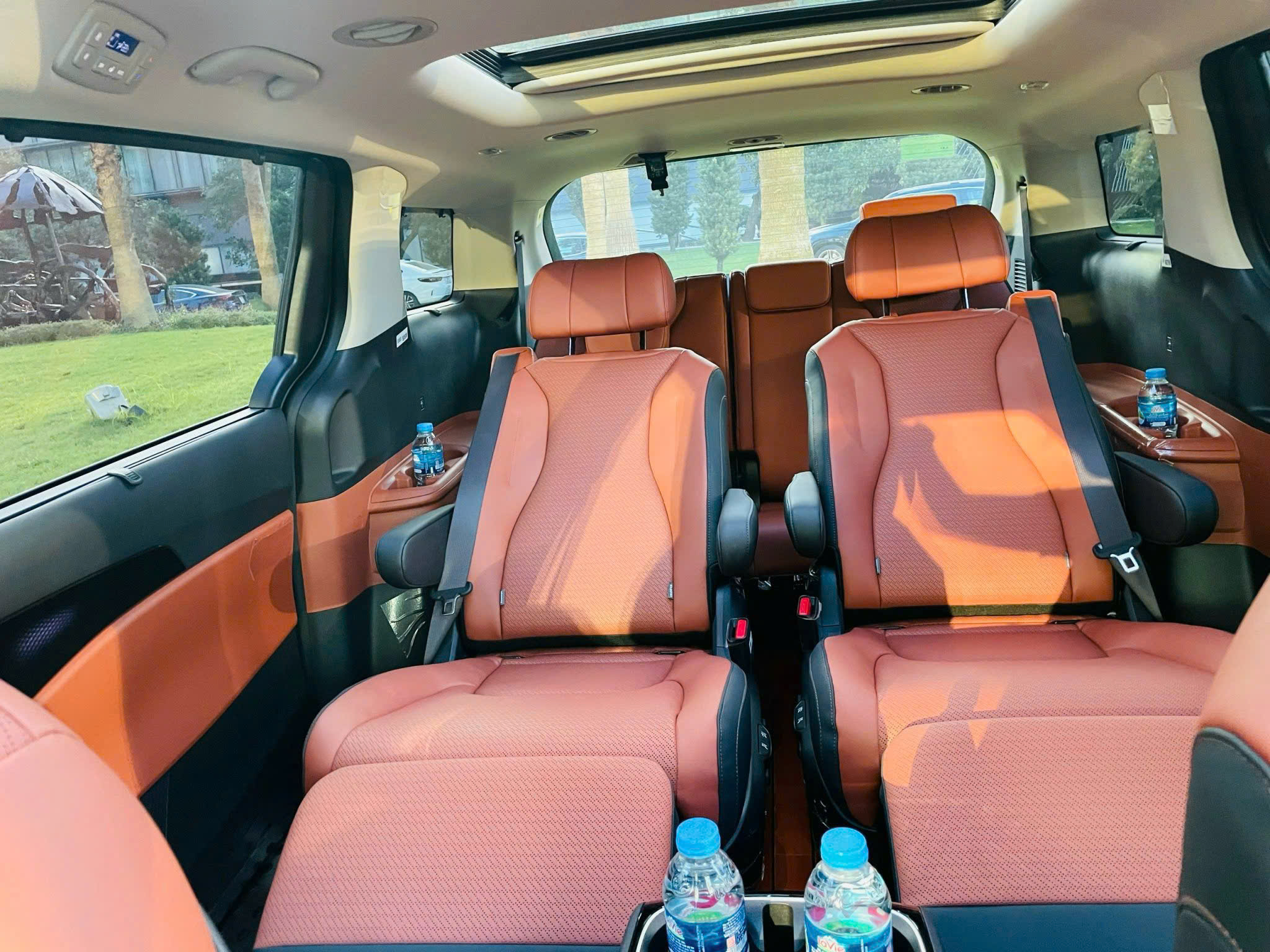 Đội xe Kia Carnival